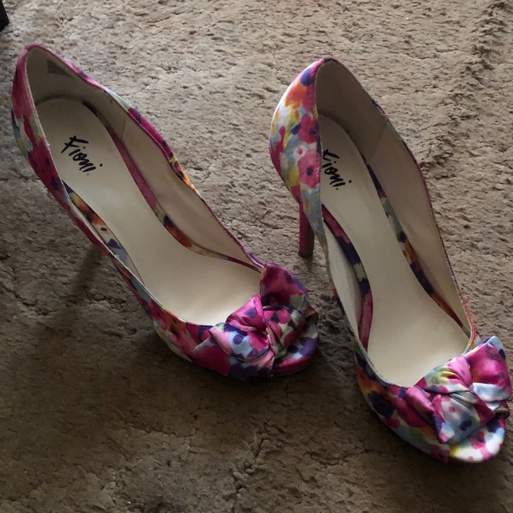 Floral design heels!